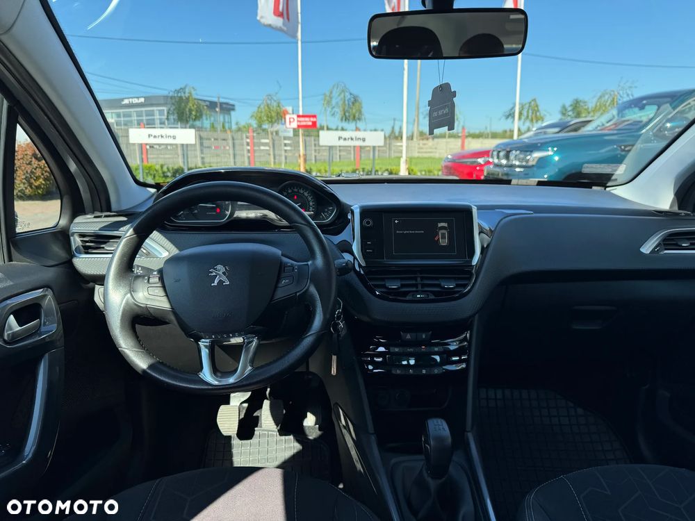 Peugeot 2008 1.2 Pure Tech Active - 9