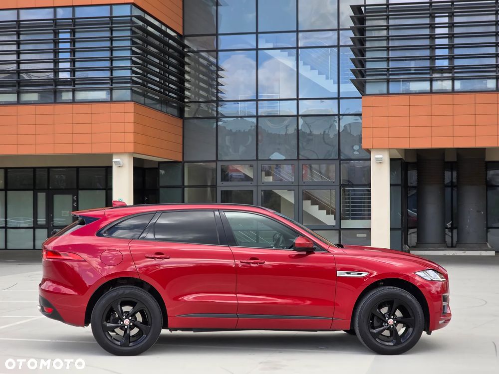 Jaguar F-Pace 2.0 i4D AWD R-Sport - 27