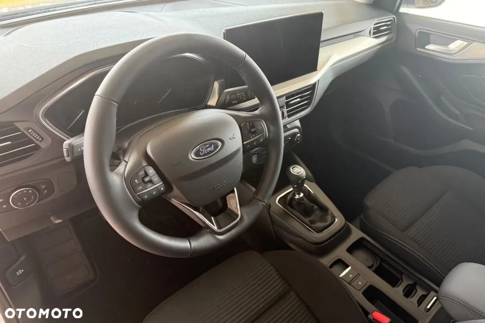 Ford Focus 1.0 EcoBoost mHEV Titanium X - 11