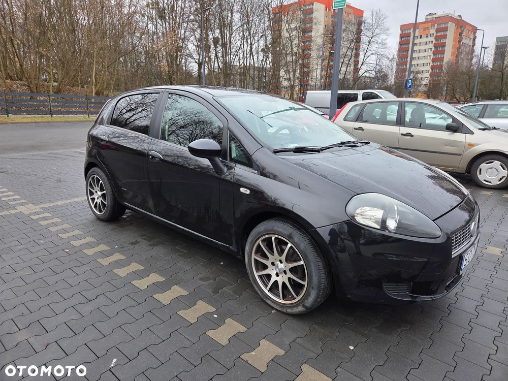 Fiat Grande Punto 1.4 8V Dynamic - 2