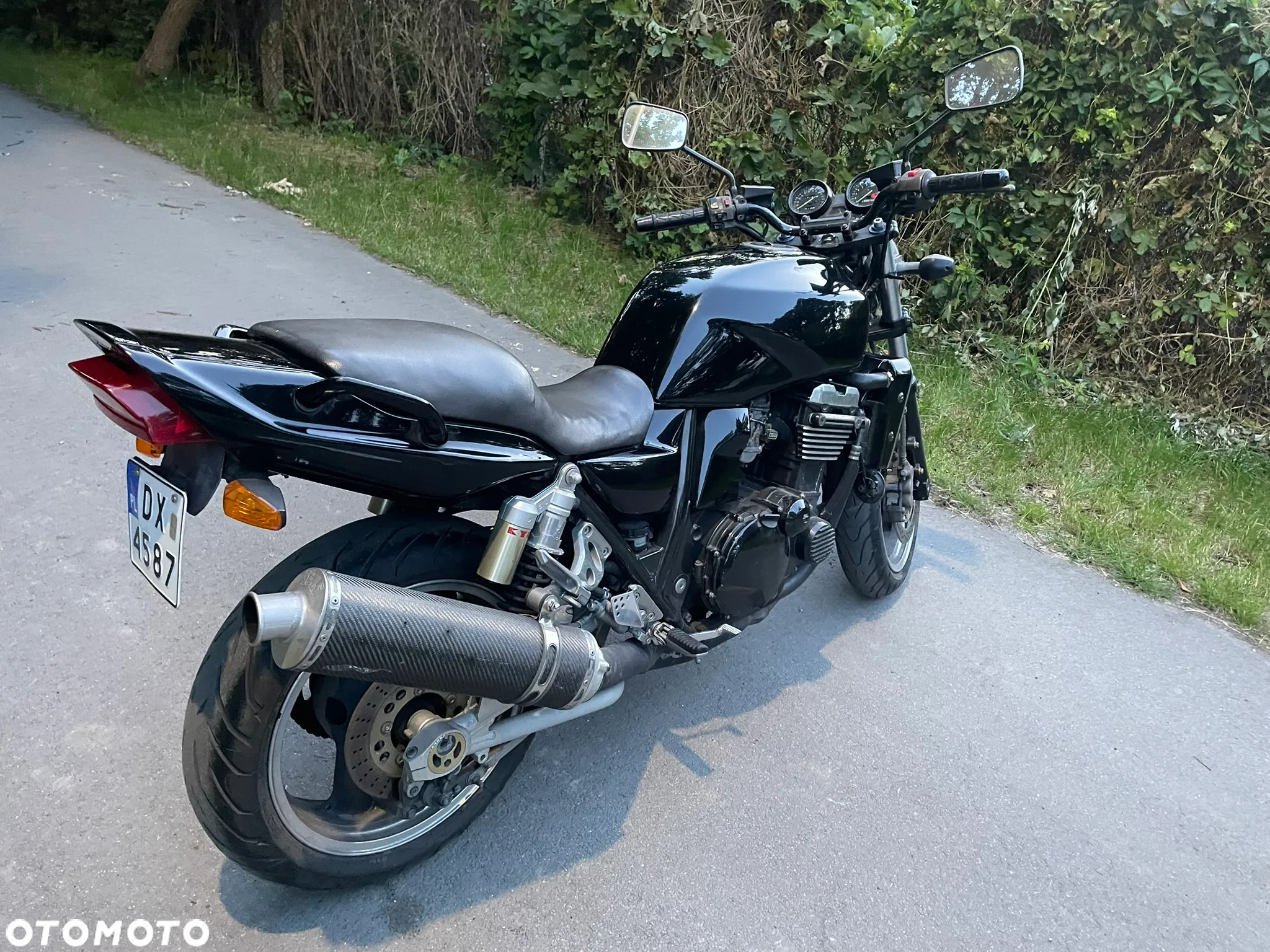 Kawasaki ZRX - 5