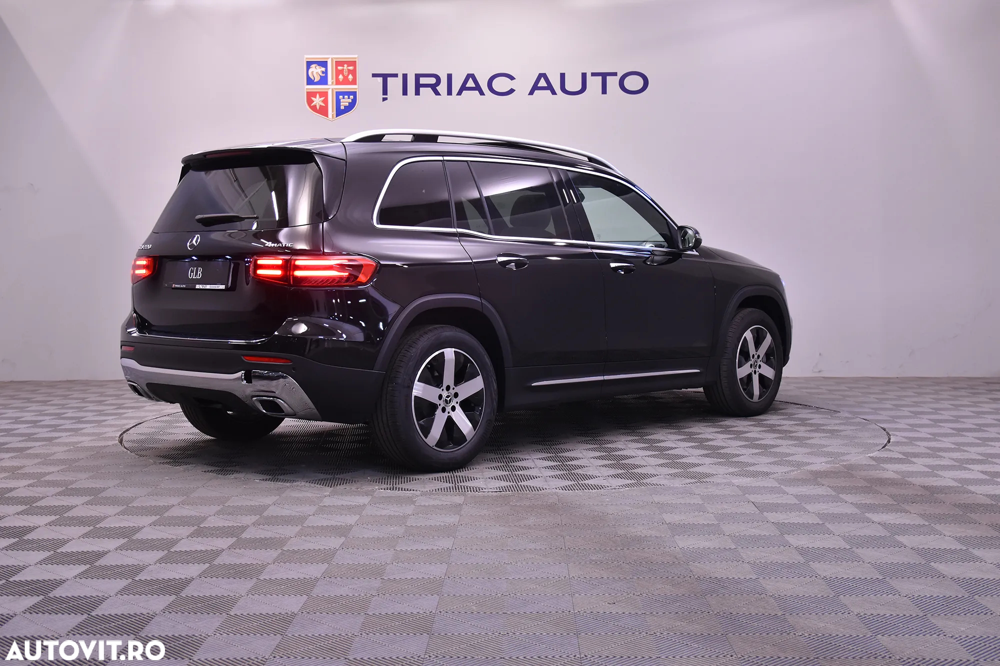 Mercedes-Benz GLB 220 4Matic 8G-DCT Progressive Advanced - 5