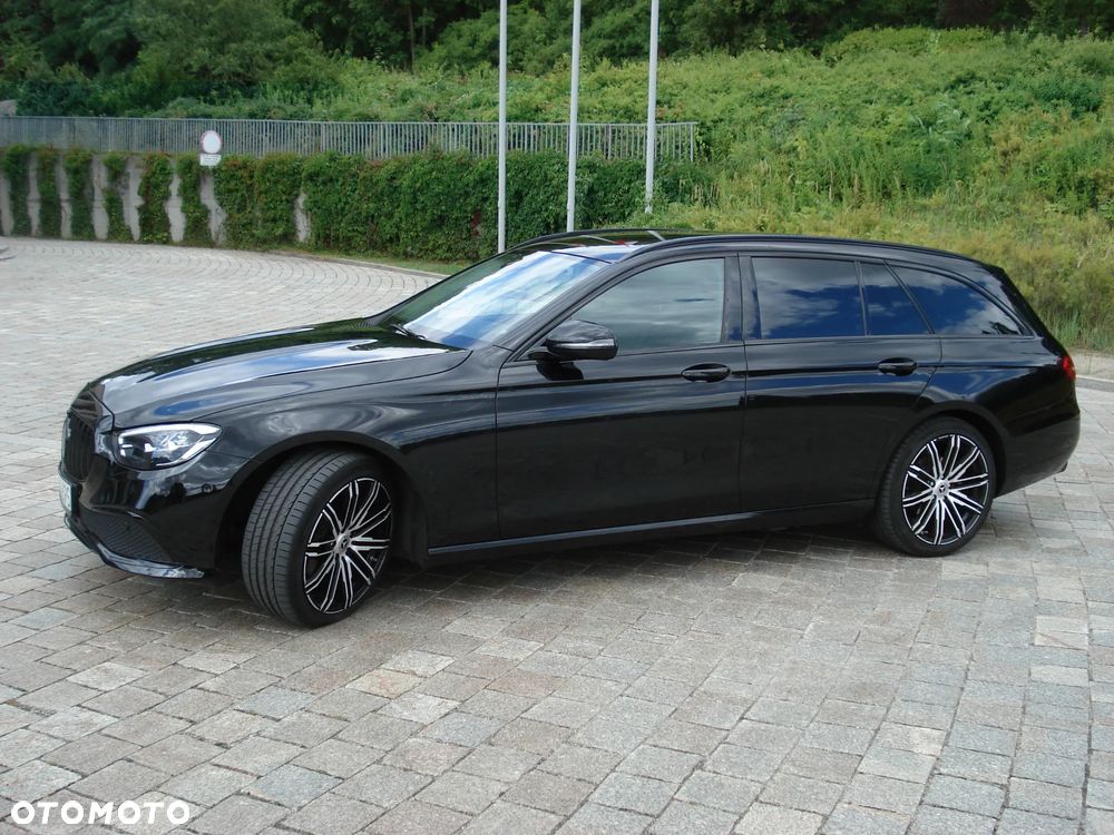 Mercedes-Benz Klasa E 220 d 9G-TRONIC Avantgarde - 3
