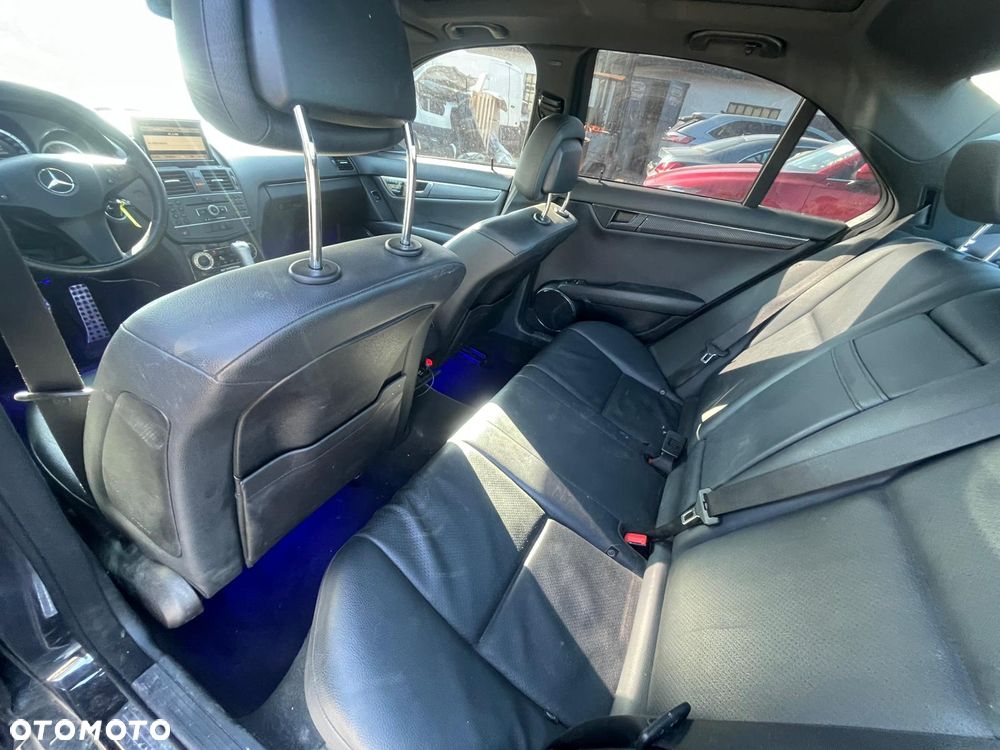 Mercedes-Benz Klasa C - 14