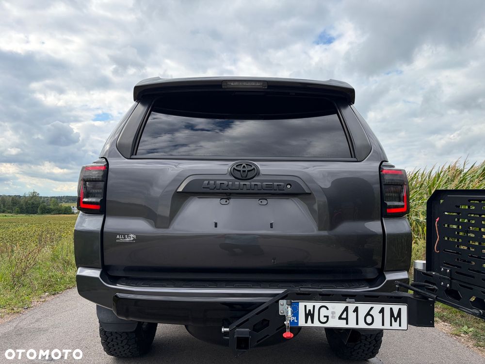 Toyota 4-Runner - 10