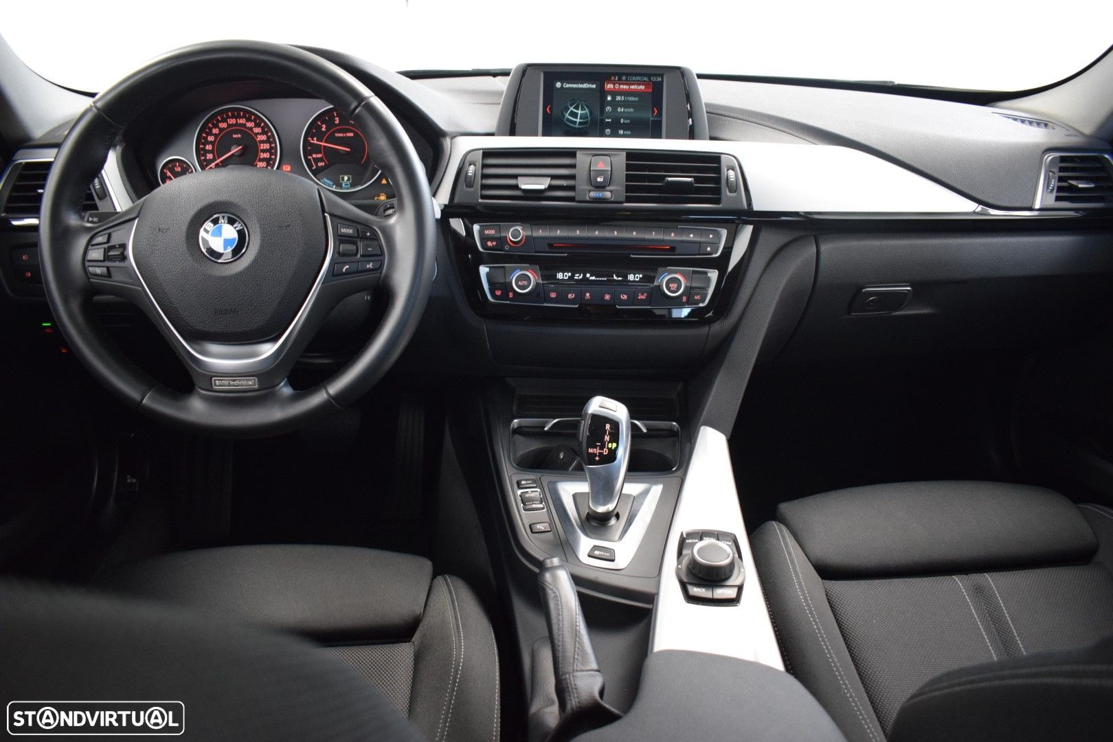 BMW 330 e iPerformance - 54