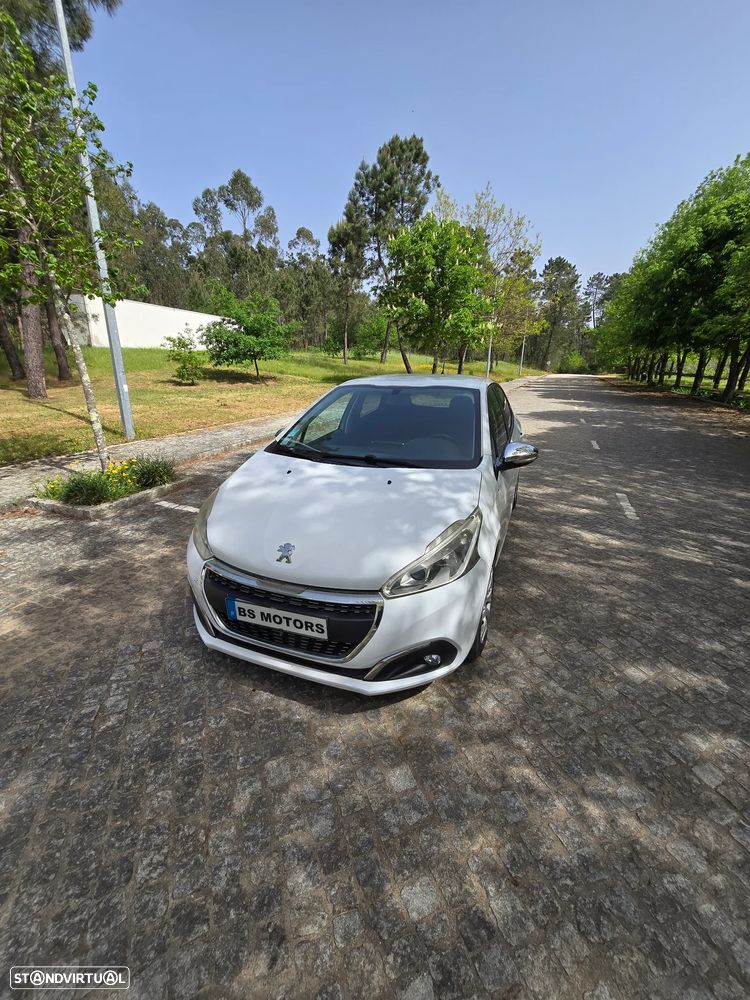 Peugeot 208 PureTech 82 Urban Move - 7