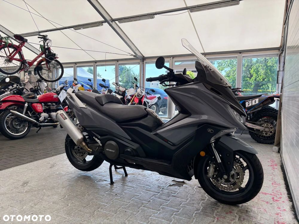 Kymco AK 550 - 11