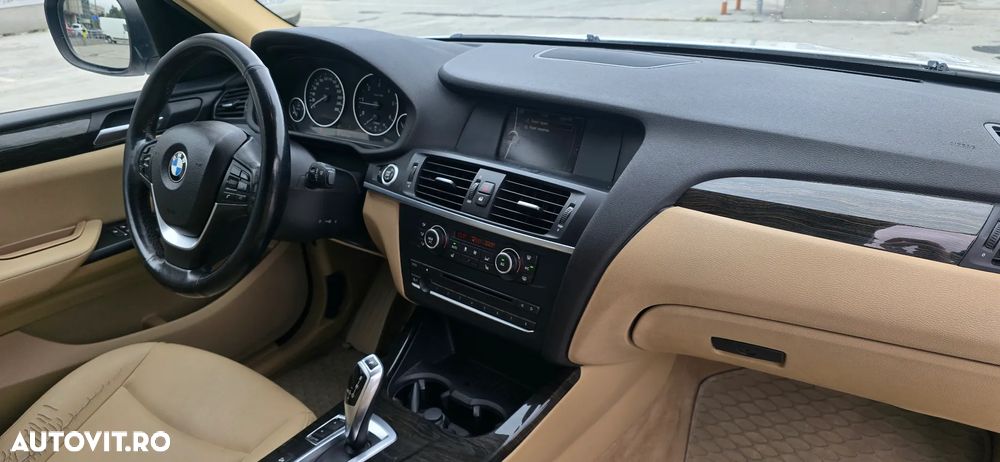 BMW X3 xDrive20d Aut. - 9