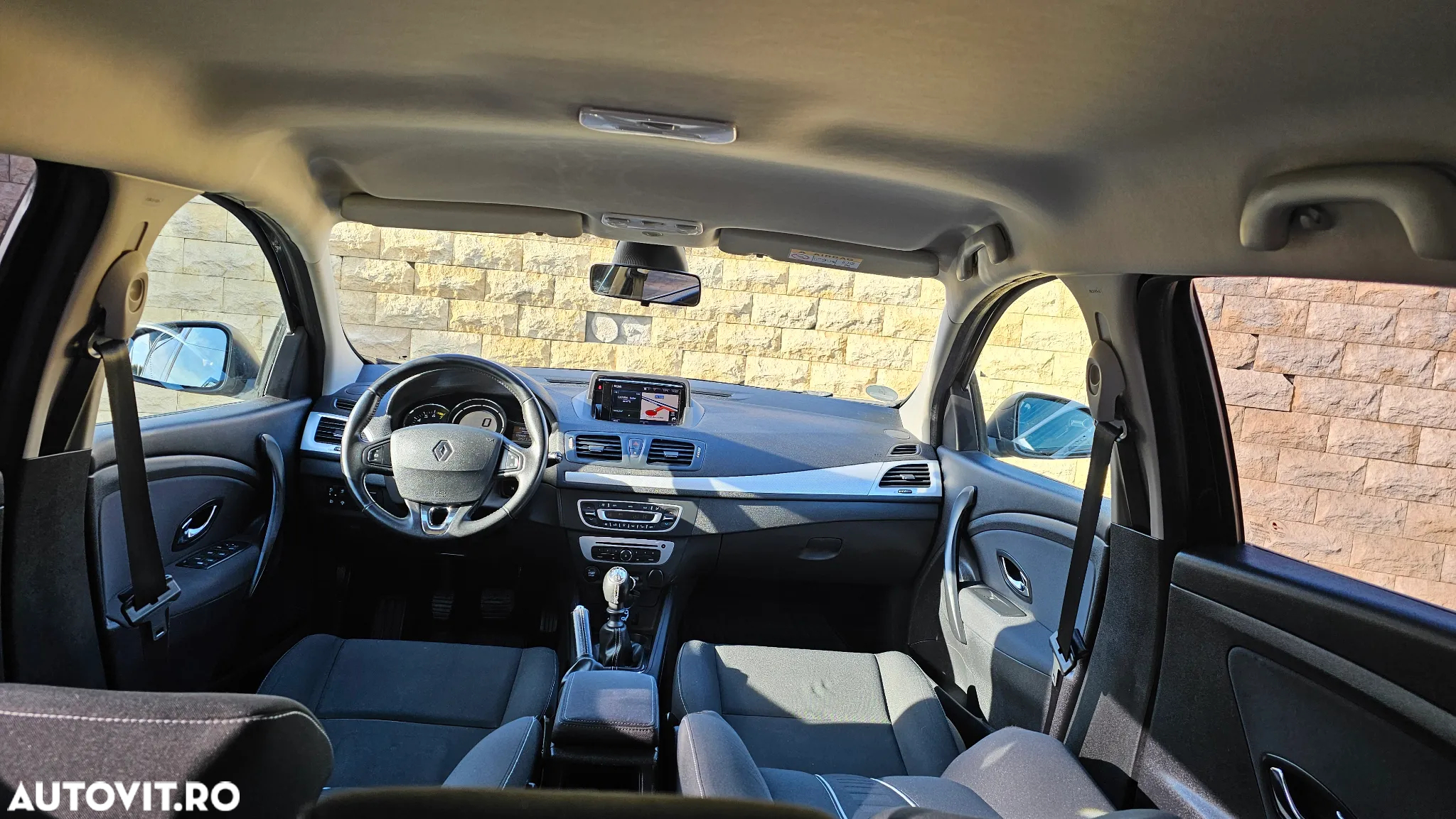 Renault Megane Grandtour ENERGY TCe 130 BOSE EDITION - 13