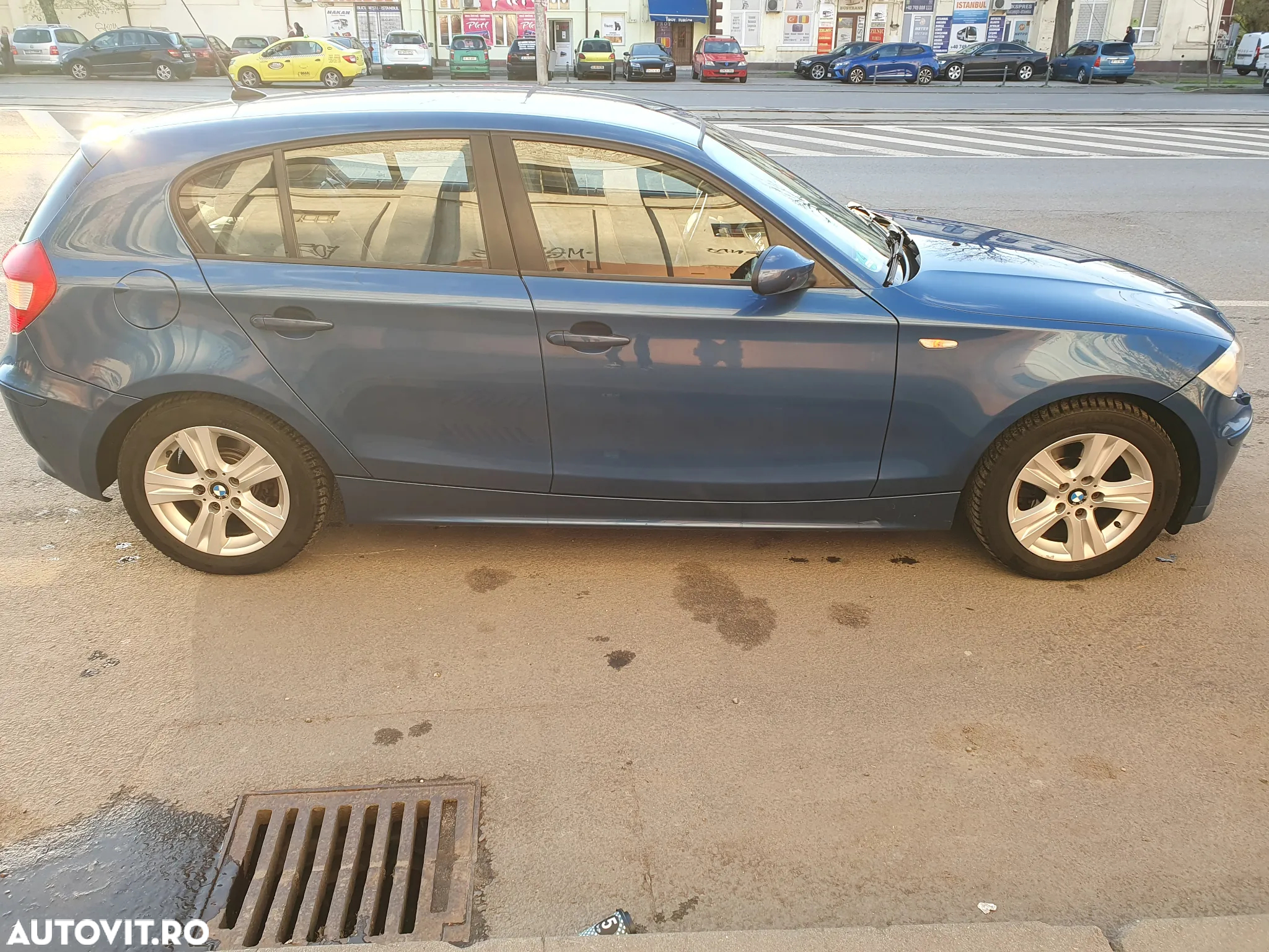 BMW Seria 1 120d DPF Aut. - 5