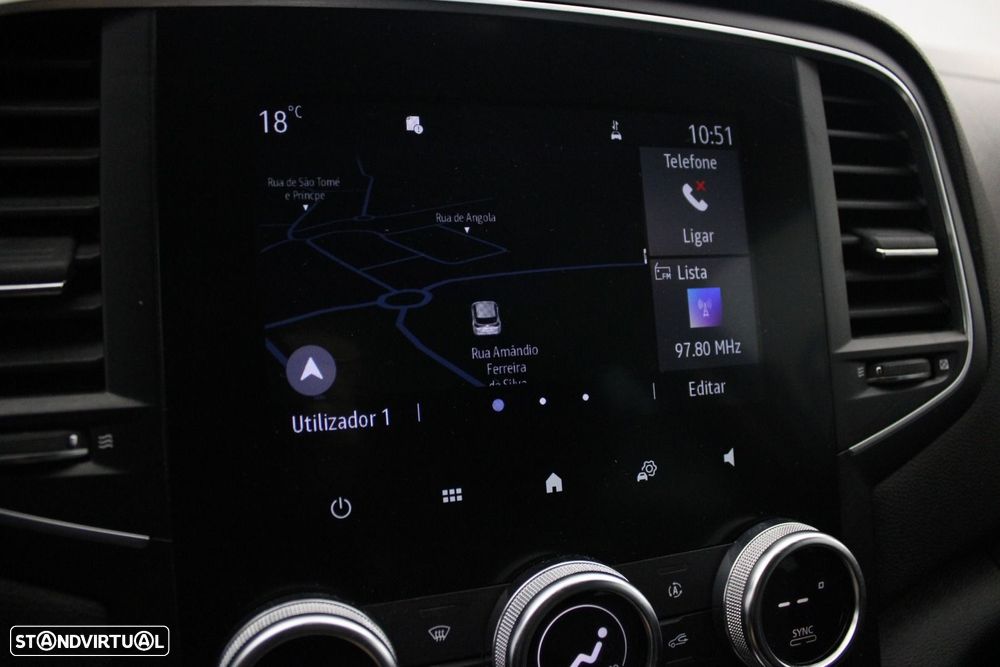 Renault Mégane 1.6 Plug-In Intens - 16