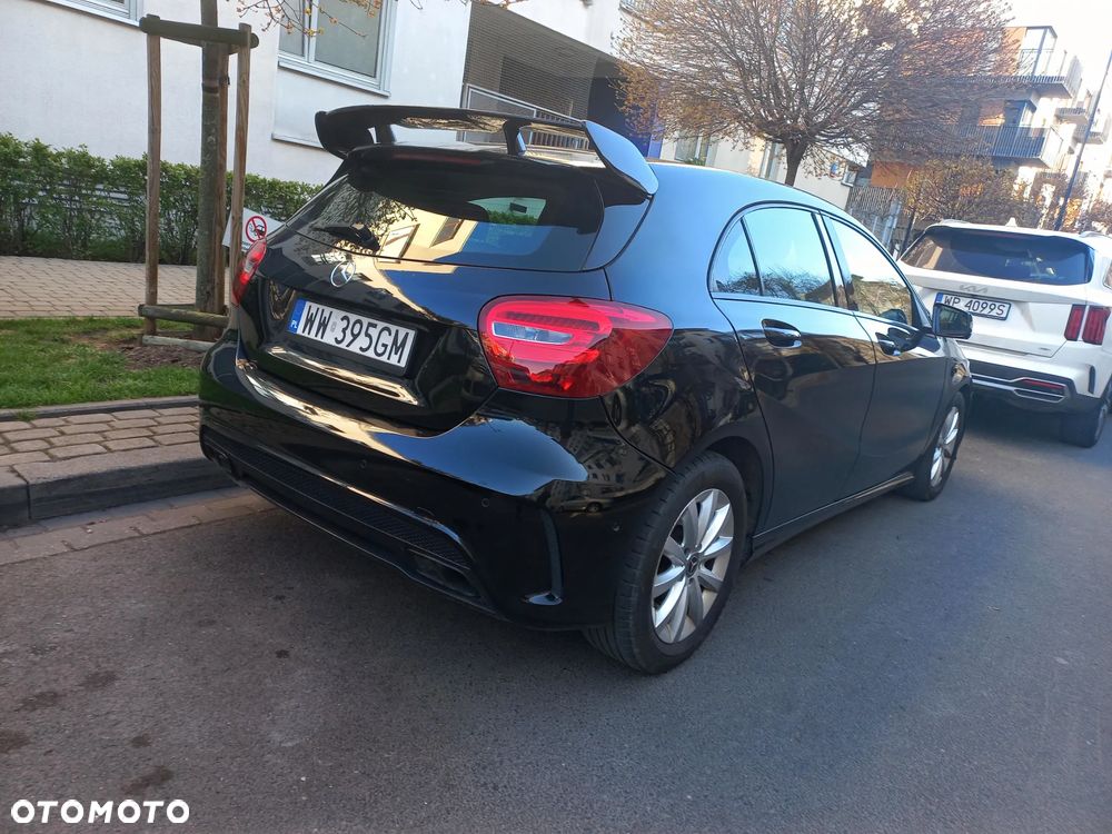Mercedes-Benz Klasa A 180 BlueEFFICIENCY Edition - 4