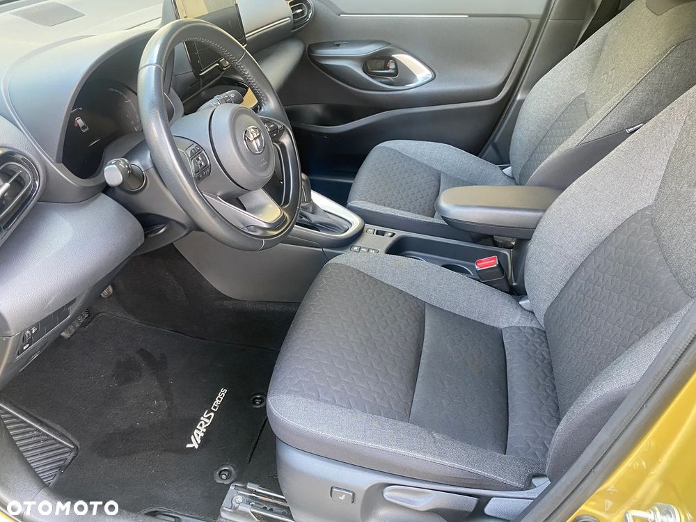 Toyota Yaris Cross Hybrid 1.5 Adventure - 18