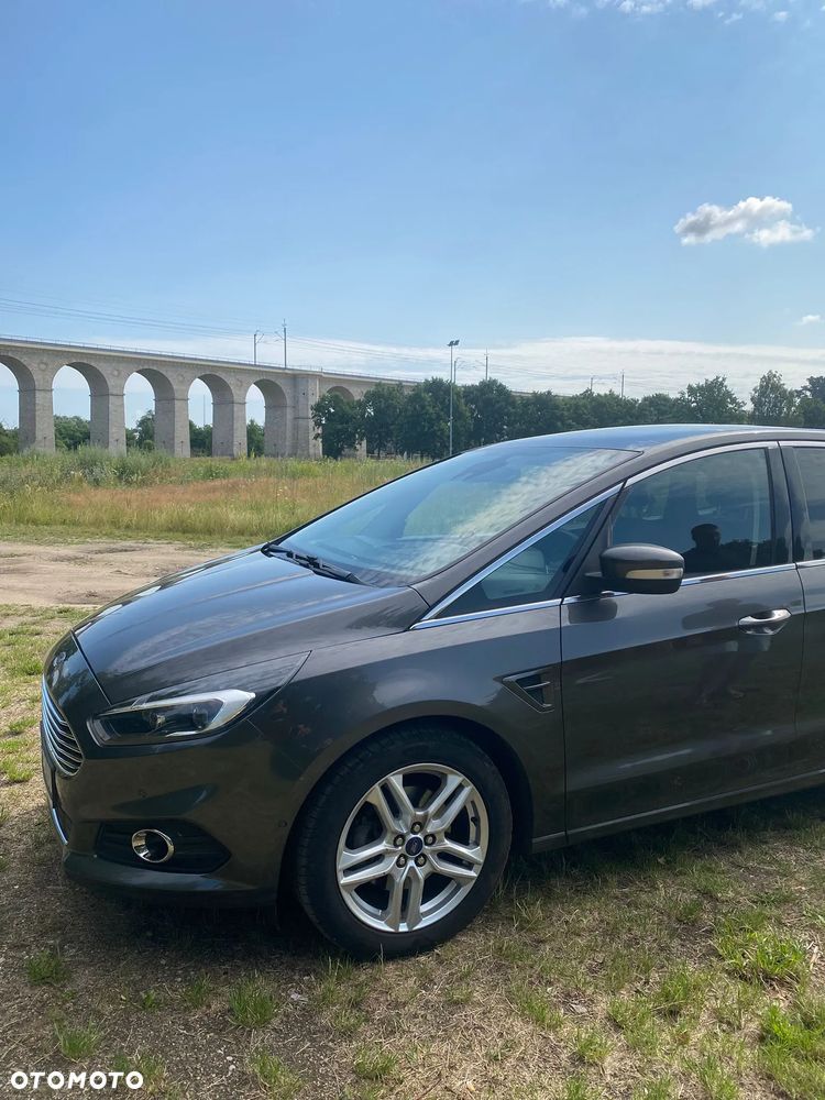Ford S-Max 2.0 TDCi Bi-Turbo Titanium PowerShift - 17