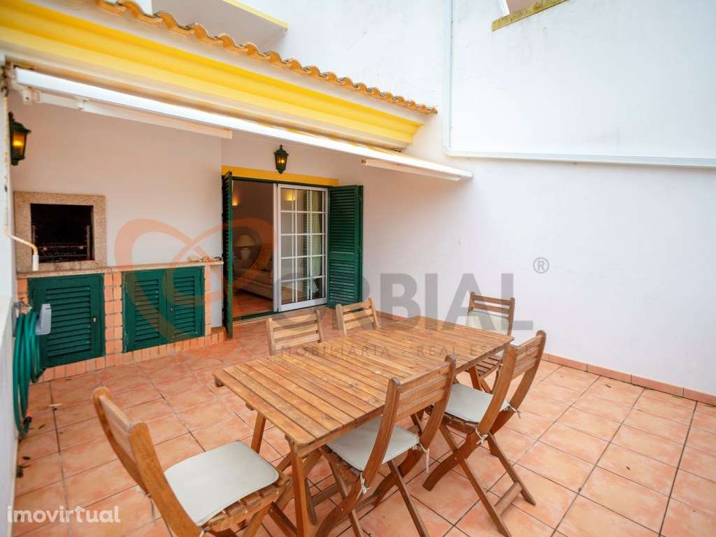 Moradia V2 para venda, inserida em condomínio privado com piscina, ... - Grande imagem: 5/31