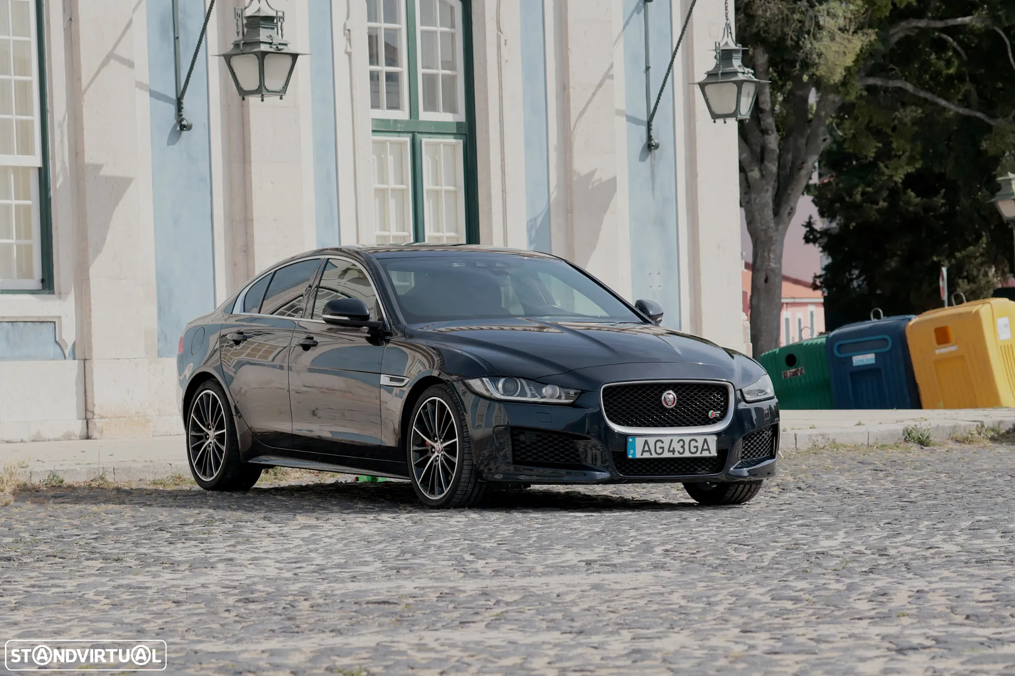 Jaguar XE 3.0 V6 S/C S - 6