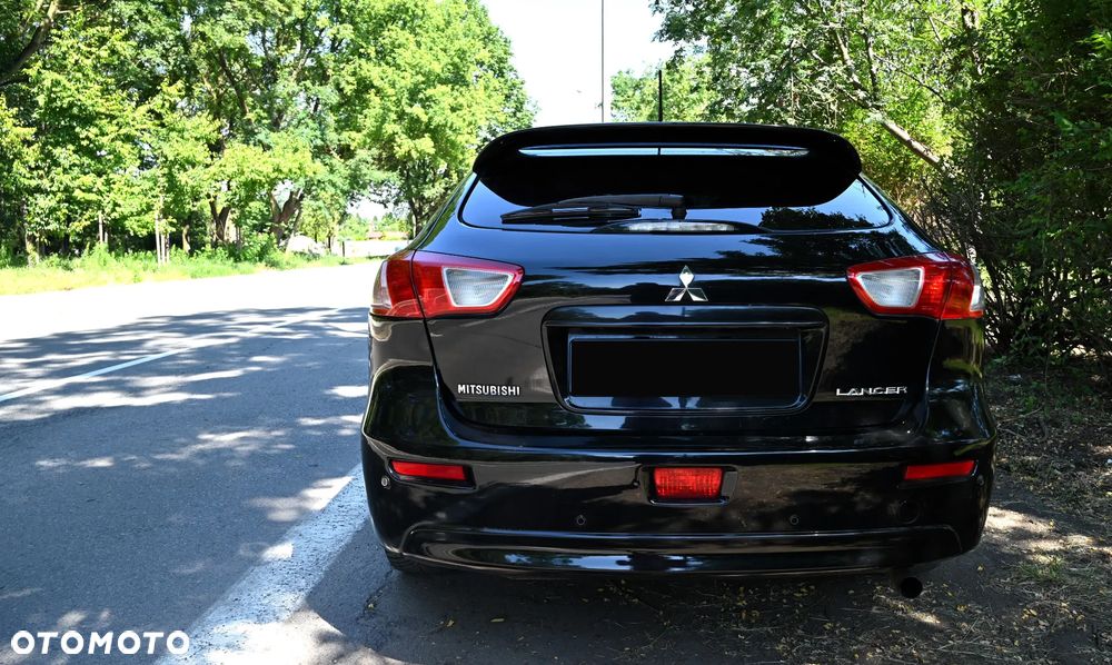 Mitsubishi Lancer - 14