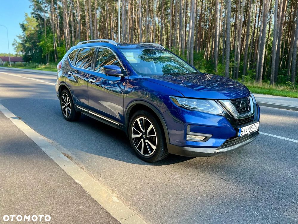 Nissan Rogue - 1
