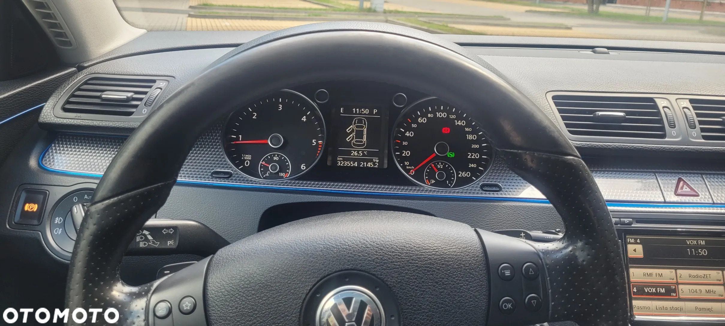 Volkswagen Passat Variant 2.0 TDI DPF DSG R-Line Edition - 8