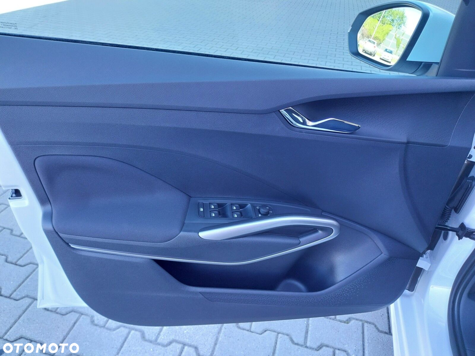 Skoda Fabia - 11