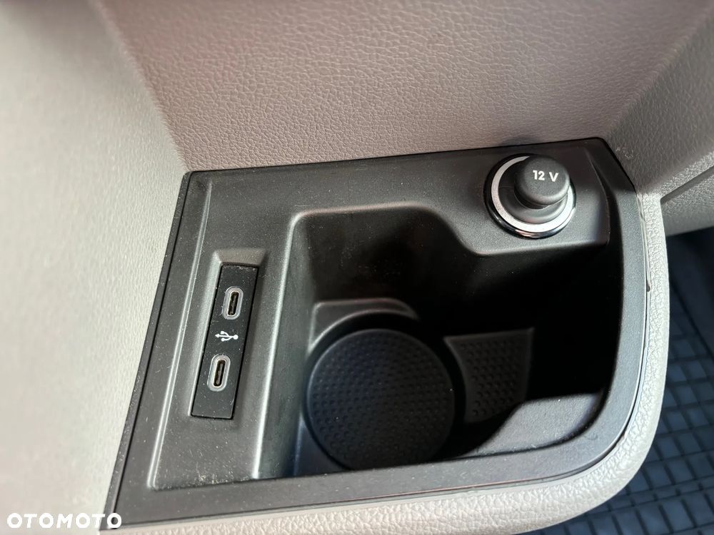Volkswagen Transporter Kombi T6.1 TDI L1H1 - 30
