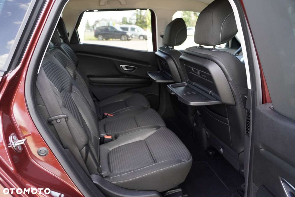 Renault Scenic ENERGY TCe 130 INTENS - 10