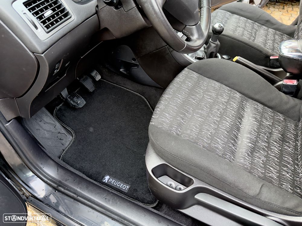 Peugeot 307 1.4 HDi XS - 36