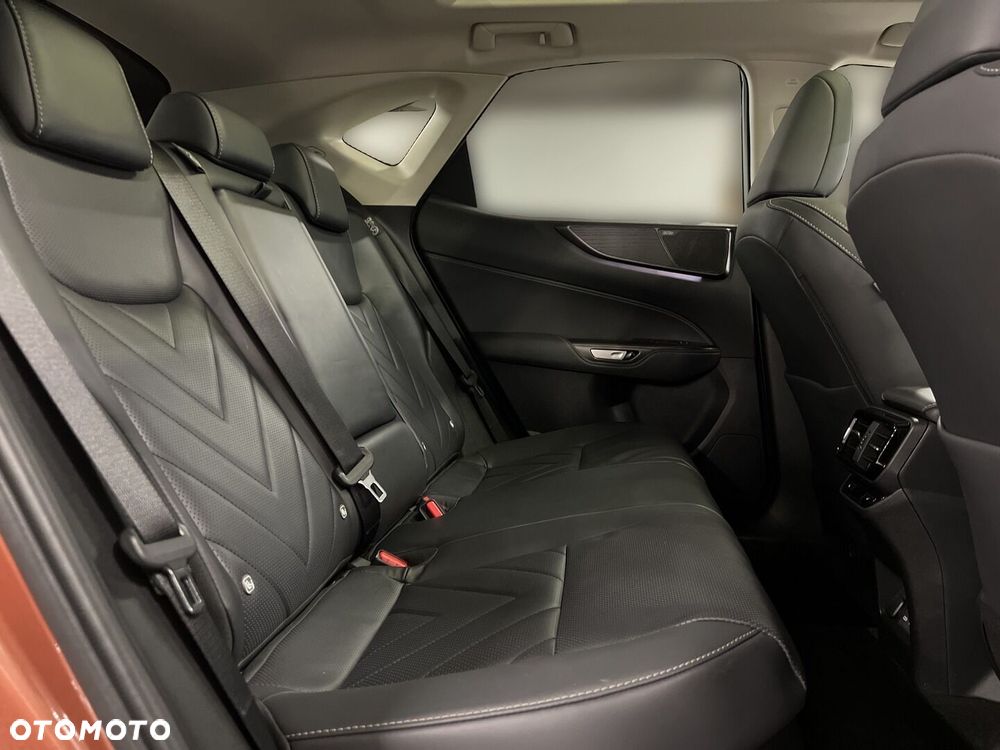 Lexus NX 350h Omotenashi AWD - 13