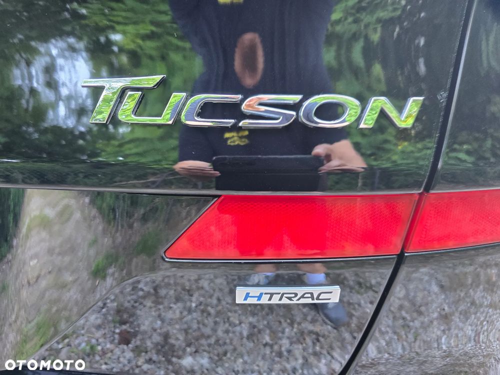 Hyundai Tucson 2.0 CRDI 4WD Automatik Style - 13