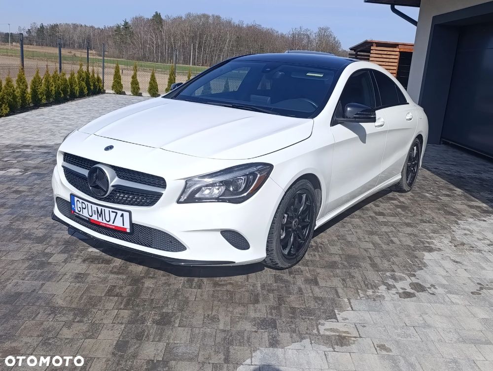 Mercedes-Benz CLA - 1