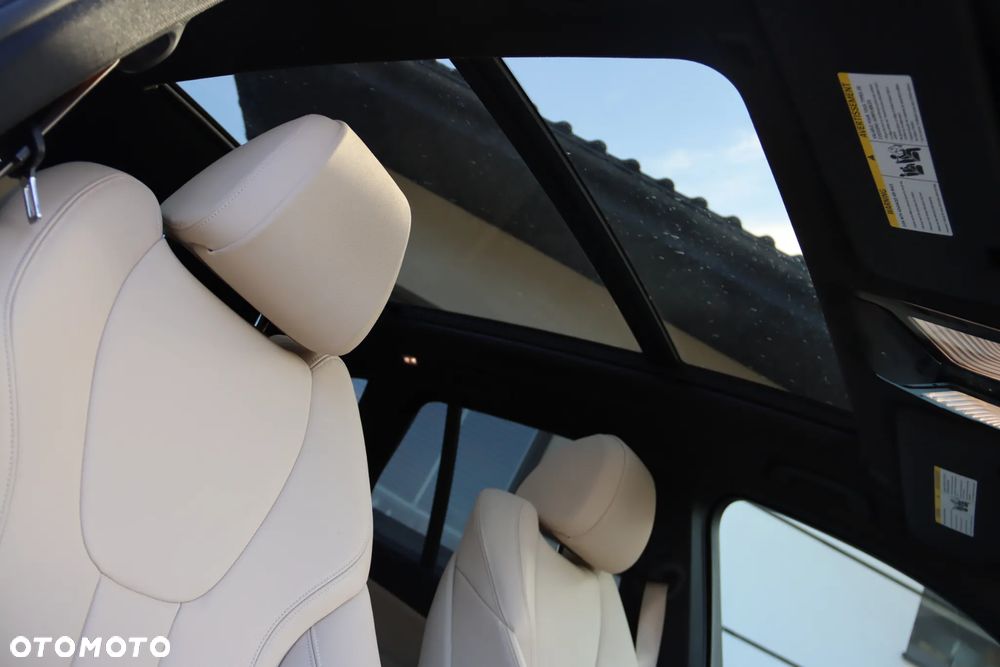 BMW X5 xDrive40i - 27