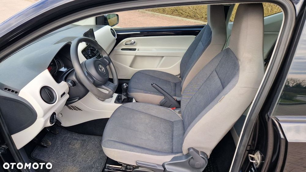 Volkswagen up! 1.0 high - 5