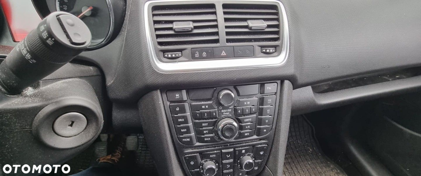 Opel Meriva - 12