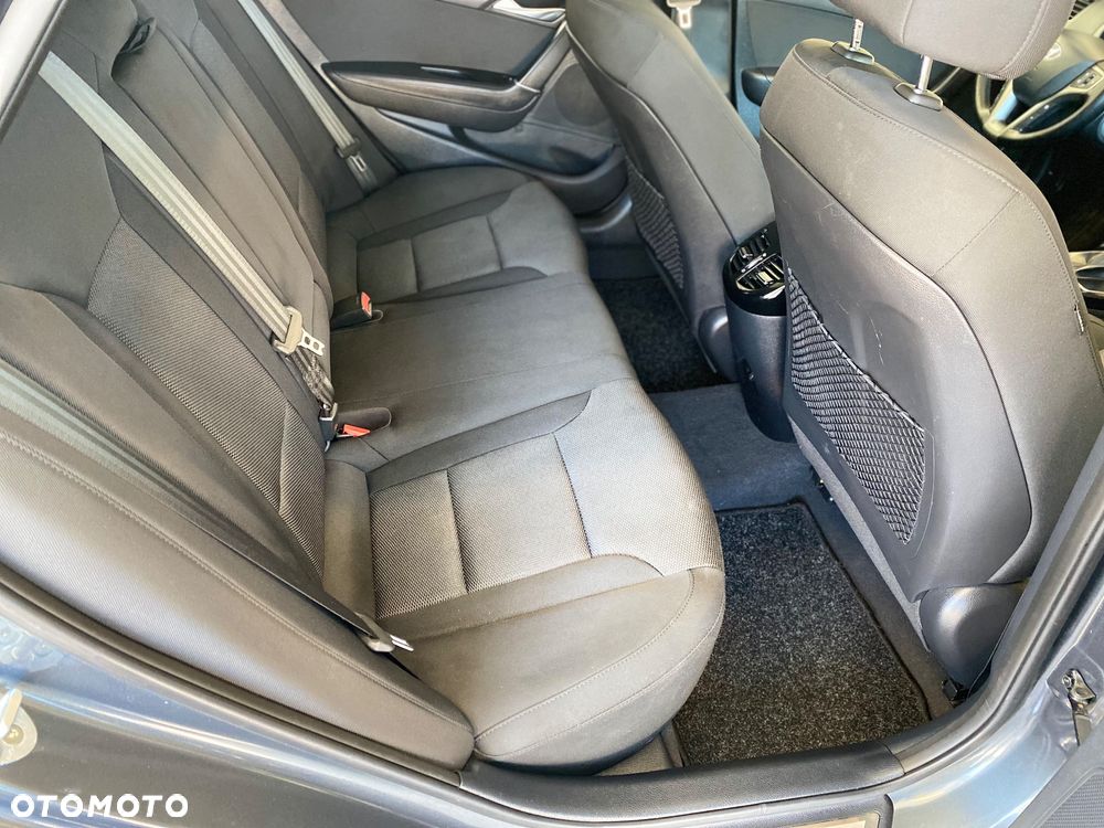 Hyundai i40 1.7 CRDi Premium DCT - 18