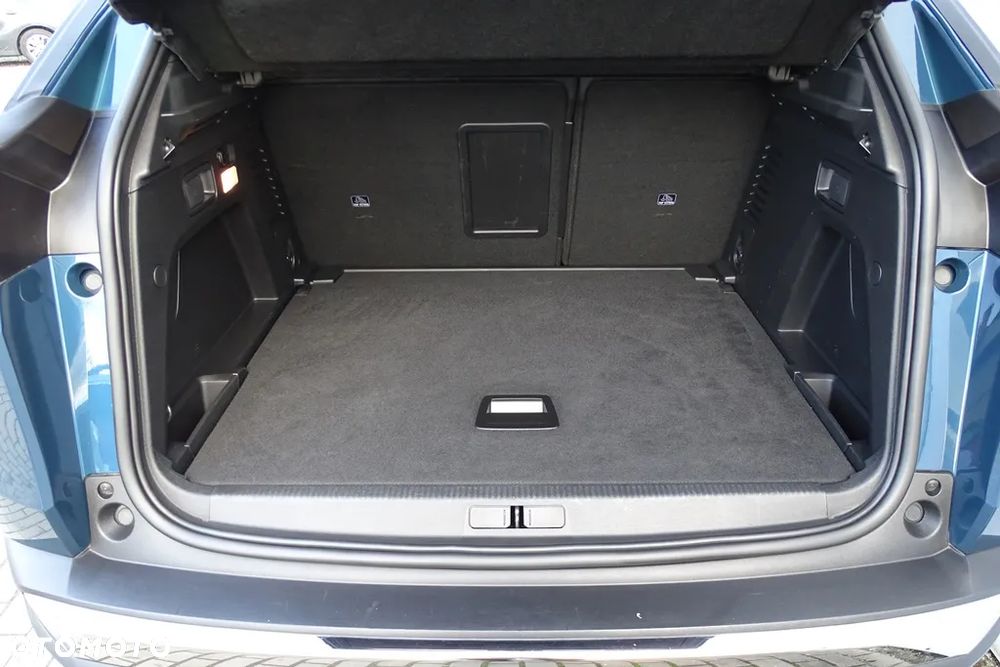 Peugeot 3008 BlueHDi 130 Stop & Start EAT8 Allure Business-Paket - 21