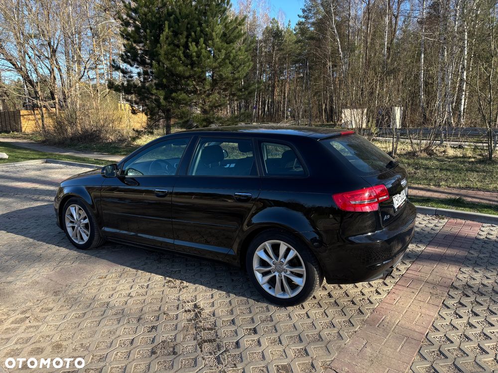 Audi A3 Sportback 2.0 TDI DPF quattro Ambition - 14