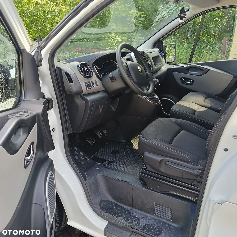 Renault Trafic - 18