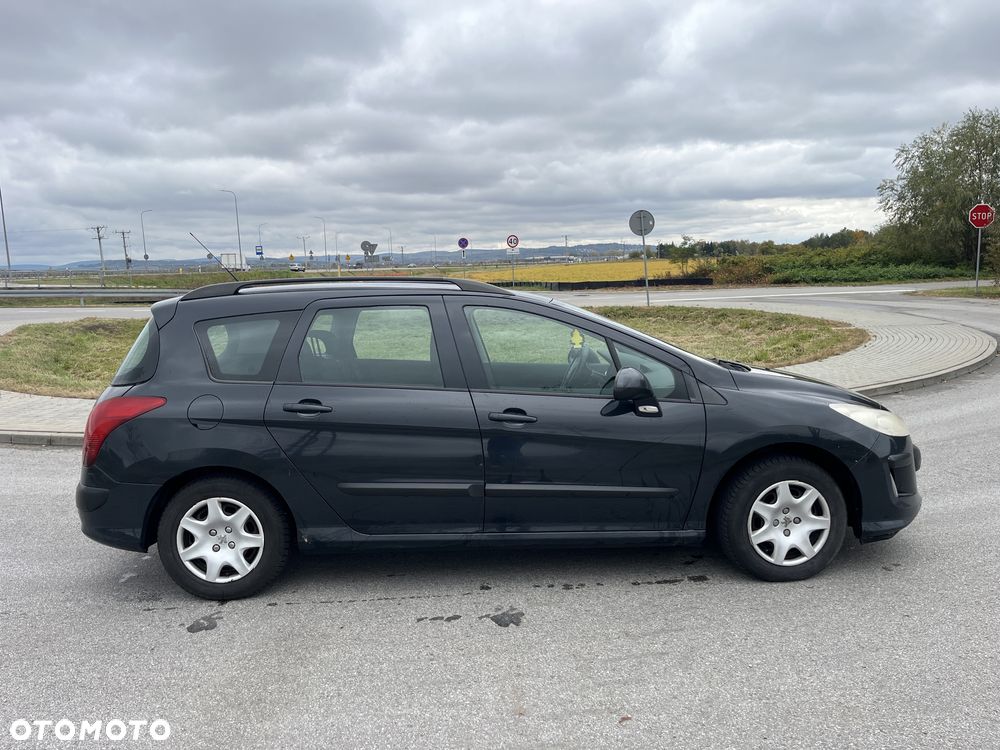 Peugeot 308 2010 photo 4