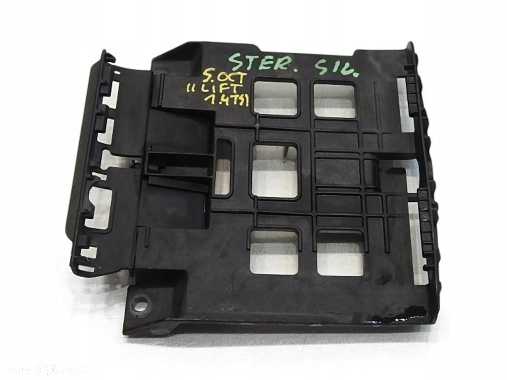 UCHWYT MOCOWANIE KOMPUTERA SKODA OCTAVIA II 1.4 TSI 5K0906507 - 1