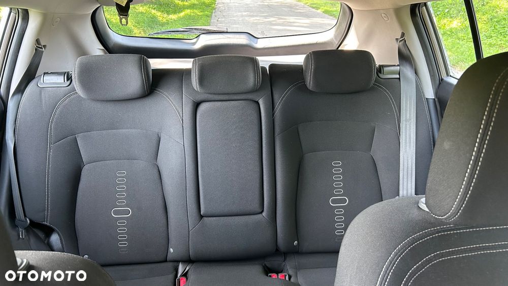 Kia Sportage 2.0 CVVT 4WD Spirit - 25