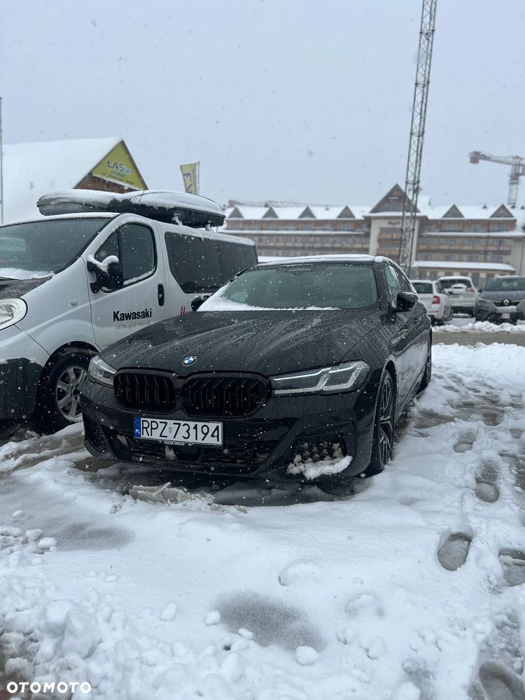 BMW Seria 5 540i xDrive mHEV M Sport sport - 14
