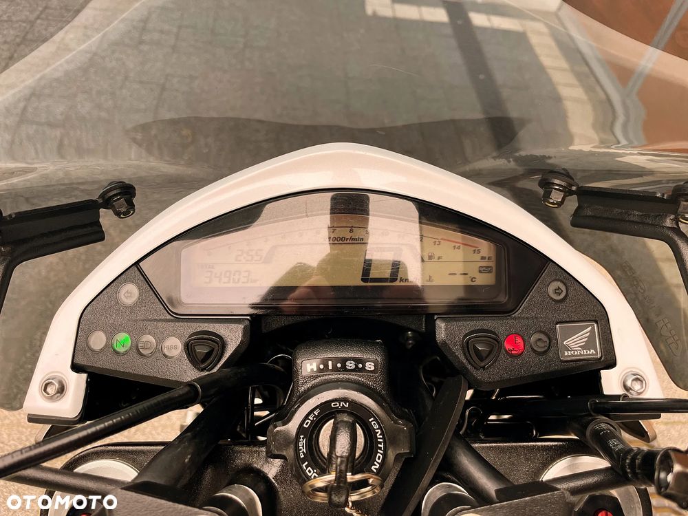 Honda CB - 8