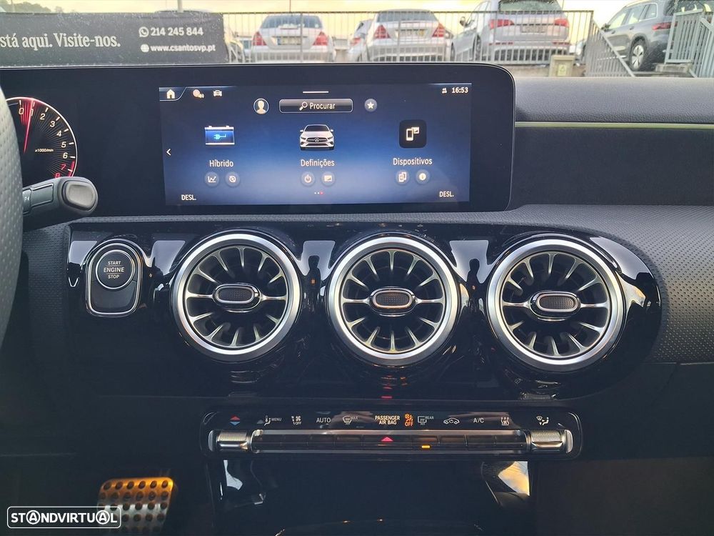 Mercedes-Benz A 250 - 20