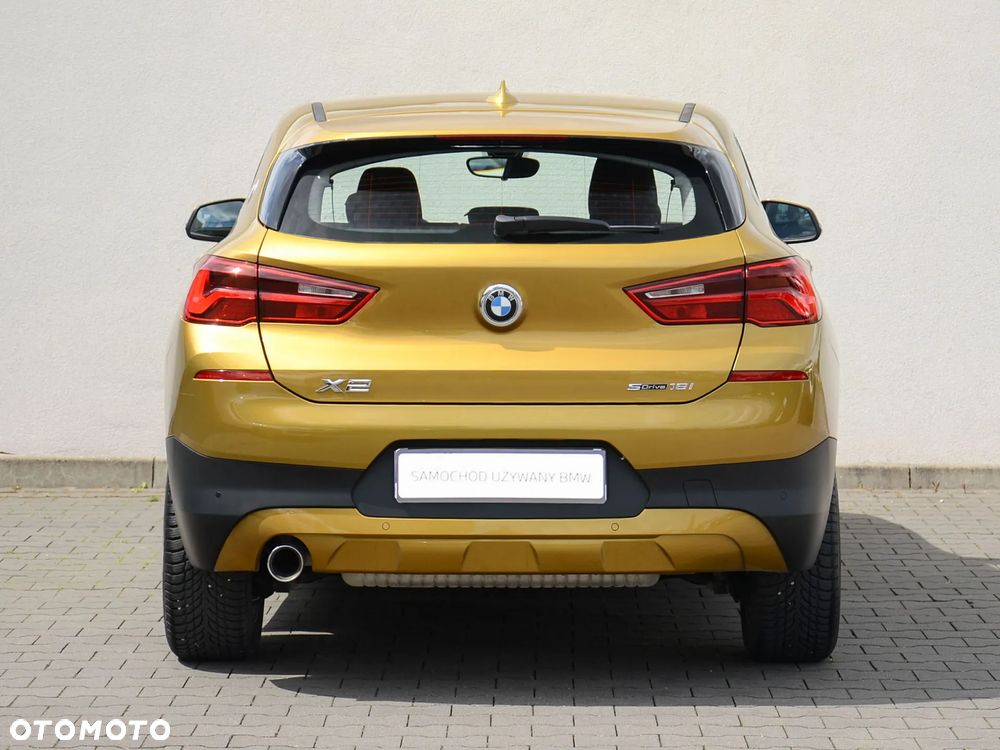 BMW X2 sDrive18i GPF Advantage - 10