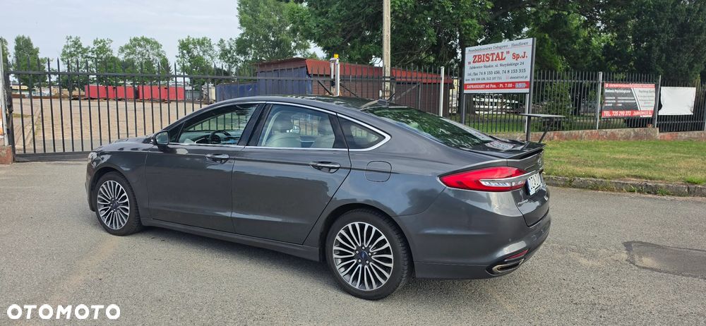 Ford Fusion 2.0 EcoBoost Titanium - 4