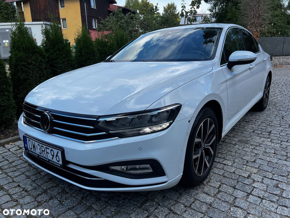 Volkswagen Passat 1.5 TSI EVO Comfortline - 1