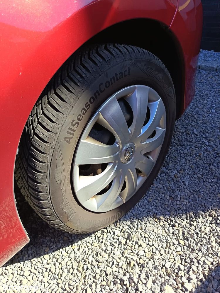 Toyota Yaris 1.33 VVT-i Comfort - 22