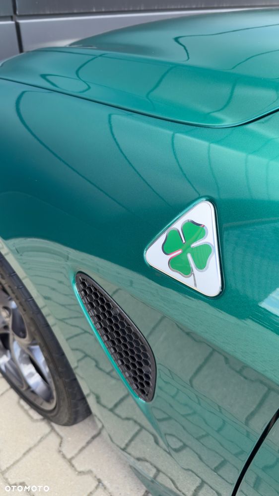 Alfa Romeo Giulia 2.9 Bi Turbo V6 Quadrifoglio - 11