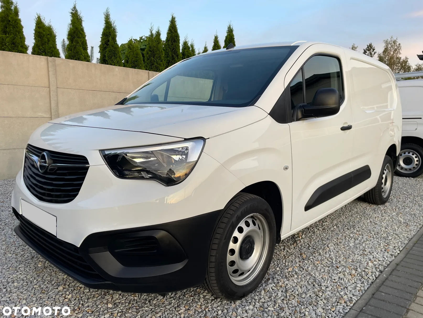 Opel COMBO XL MAXI LOONG 1.5 D 6 Biegów - 3